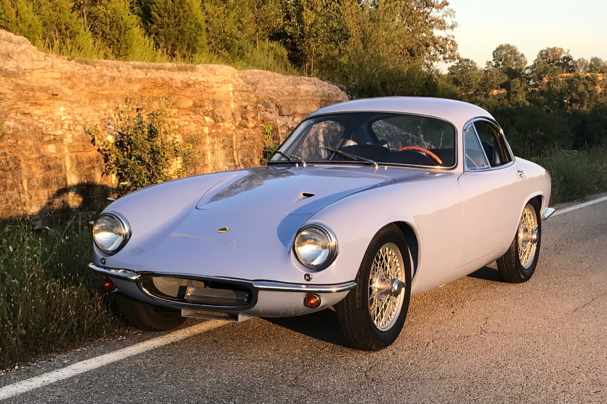 The Branson Auction Spring Auction Classic & Sports Car